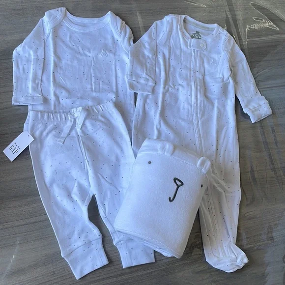 Brand New With Tags, Baby Gap Gift Set - Picture 4 of 6